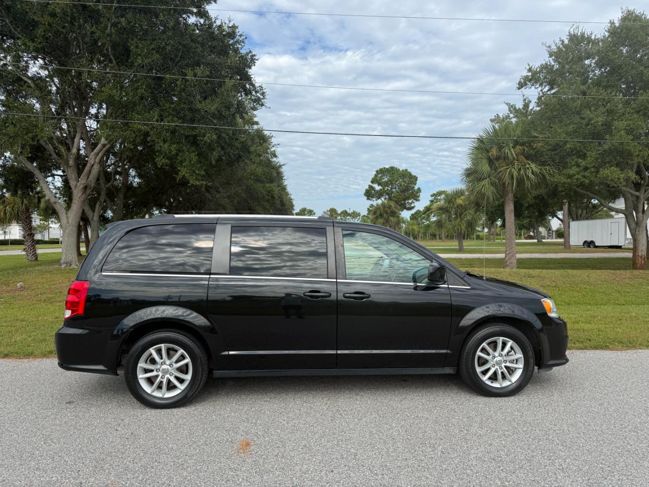 dodge grand caravan 2019 2C4RDGCG2KR580065 image dodge grand caravan 2019 2C4RDGCG2KR580065 image